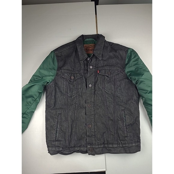 Green‎ Bay Packers Denim Jacket Mens Large Levi's NFL Black Green Gold Rare - Picture 3 of 16